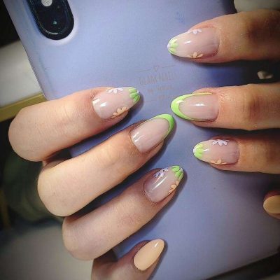 prothesiste ongulaire chambery (73) - ongles french manucure vert nail art fleurs - glam nails by vanessa
