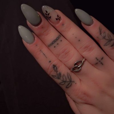 ongles a domicile autour de le mene (22) - nail art effet aura - 2k nails